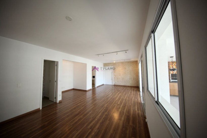 PP1361006.jpg