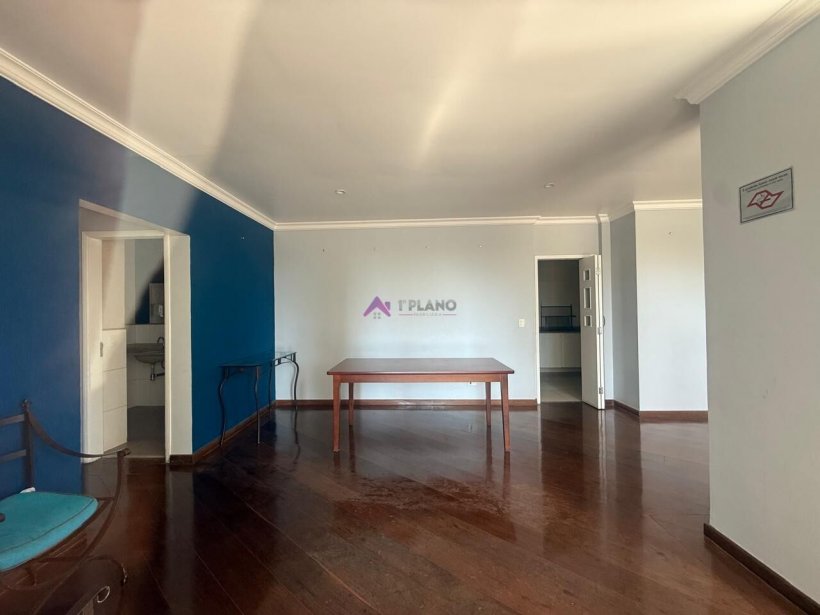 PP1752034.jpg