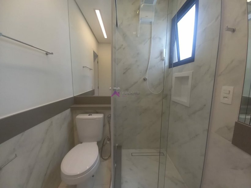 PP697006.jpg