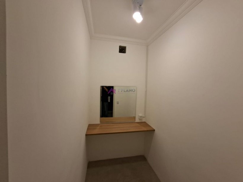 PP1756004.jpg