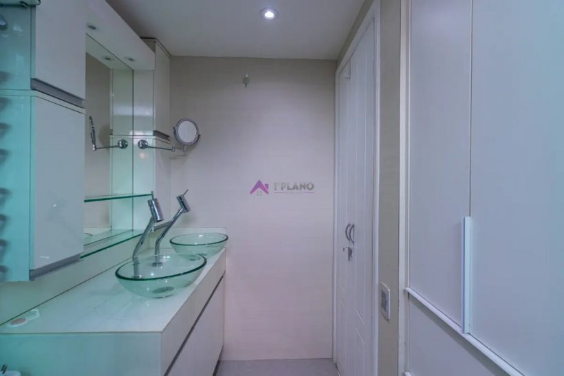 PP1769048.jpg