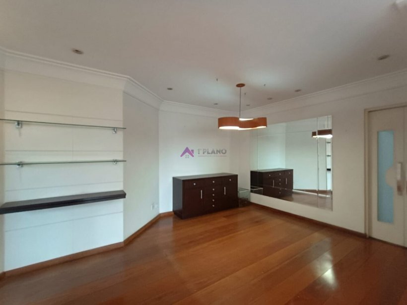 PP1750010.jpg