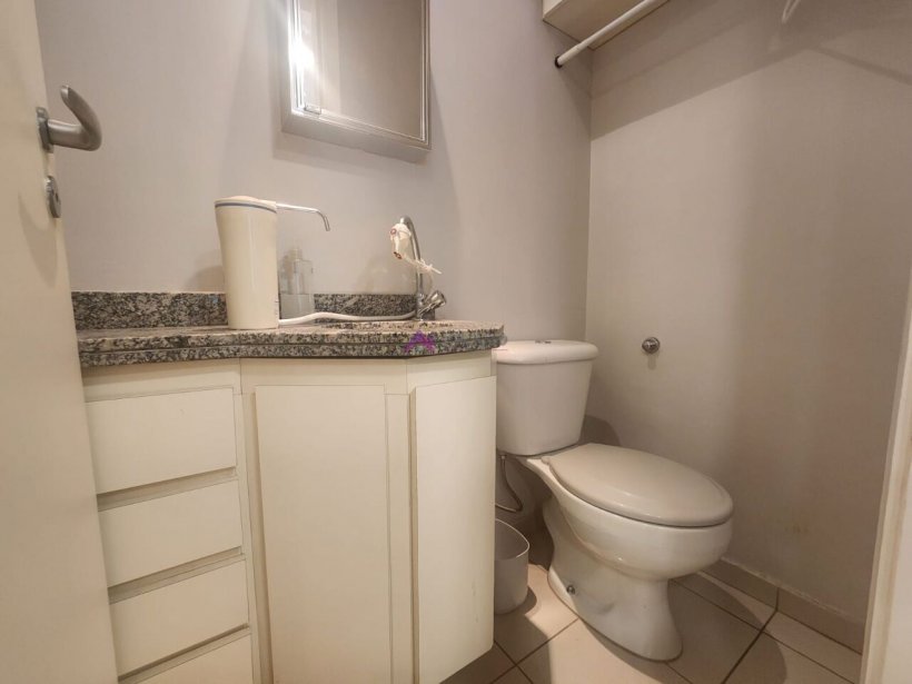 PP1753009.jpg