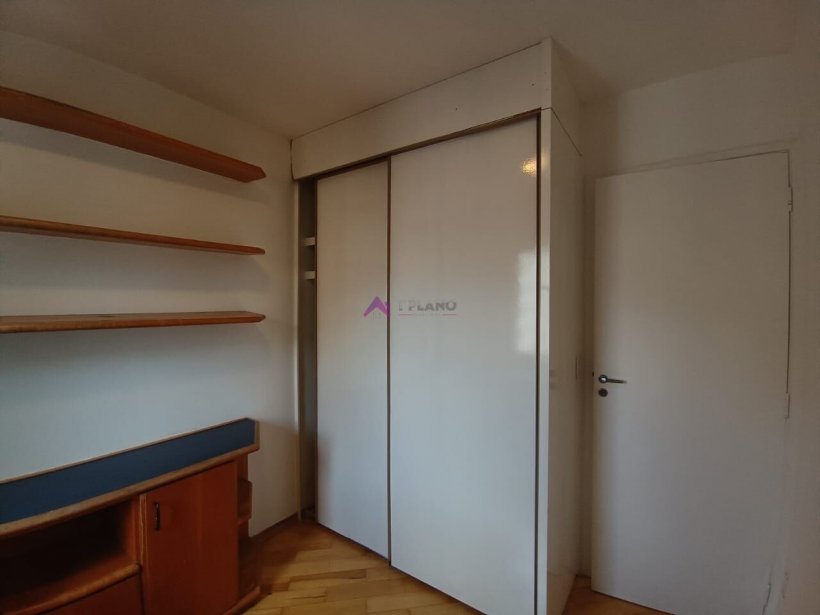 PP1755027.jpg