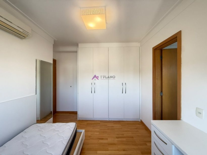 PP1770012.jpg