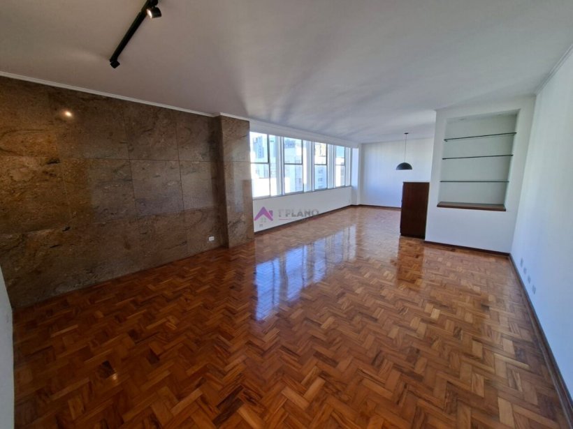 PP1756029.jpg