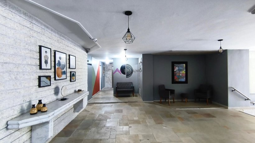 PP1744028.jpg