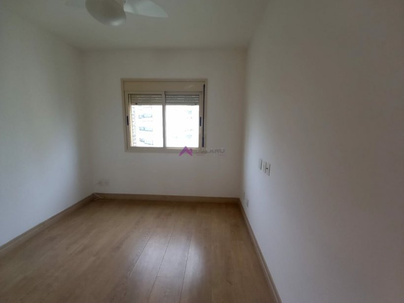 PP146001.jpg