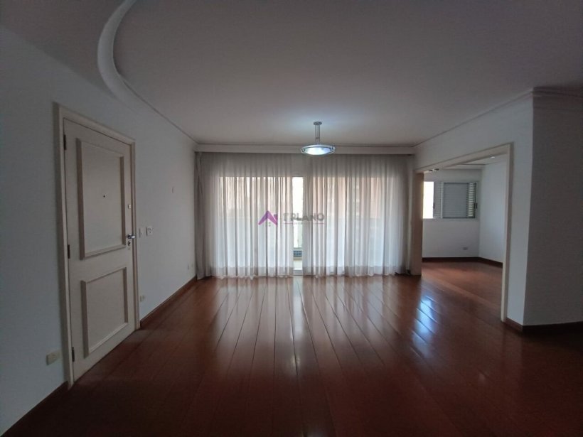 PP1352024.jpg