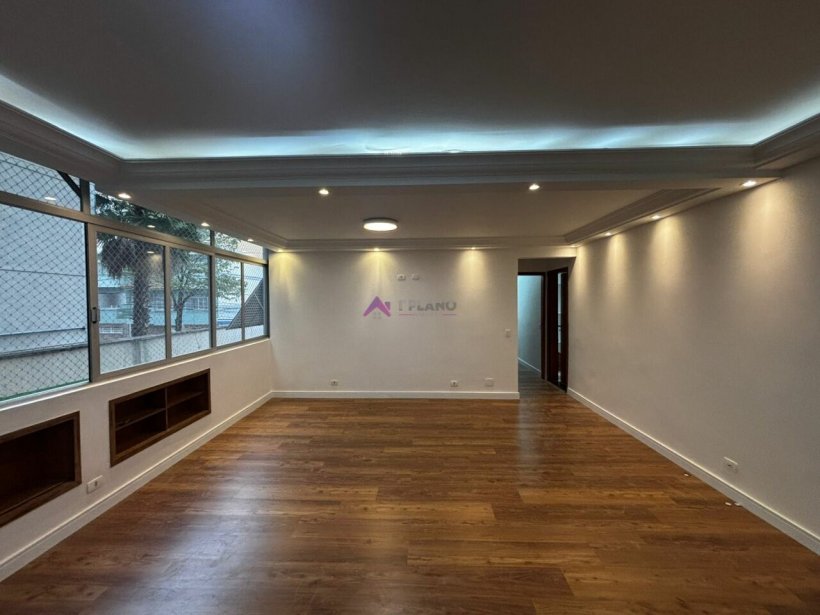 PP1400015.jpg
