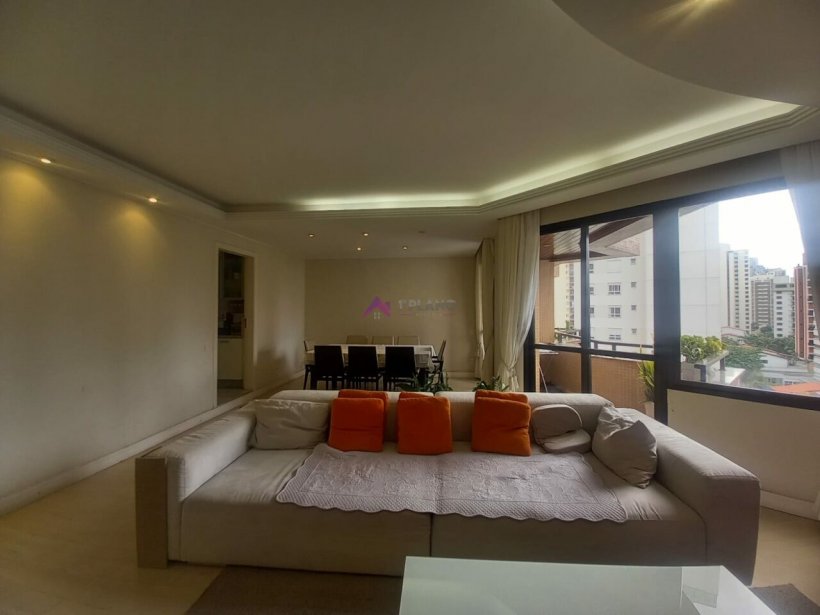 PP728013.jpg