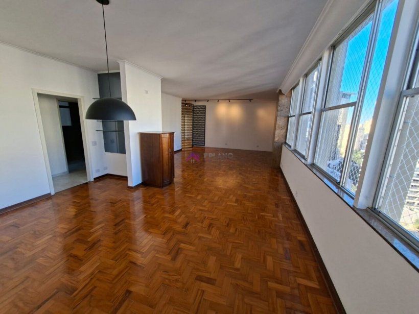 PP1756022.jpg