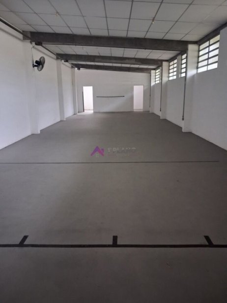 PP1825013.jpg