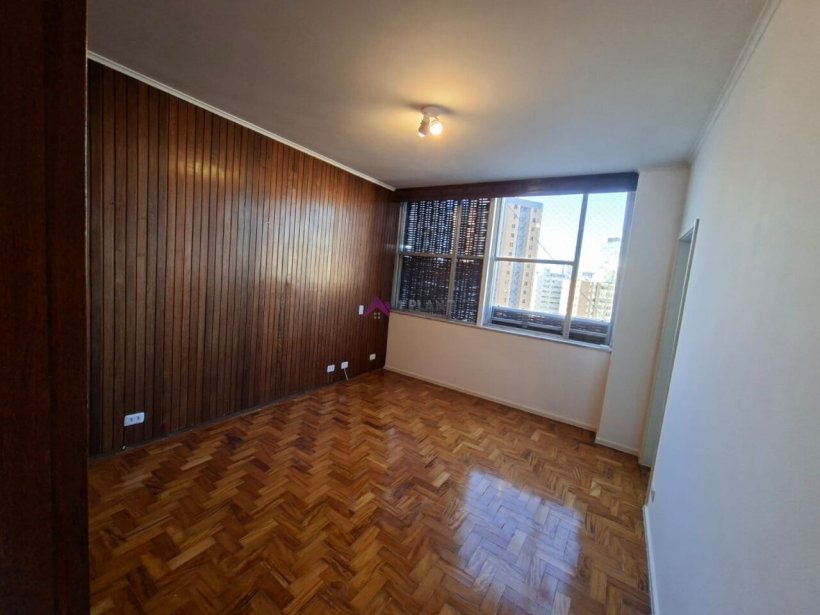 PP1756012.jpg