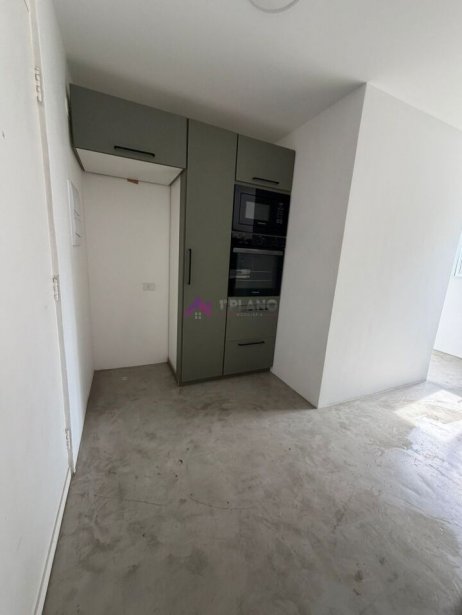 PP1800011.jpg