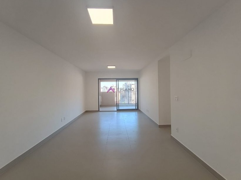 PP1739009.jpg