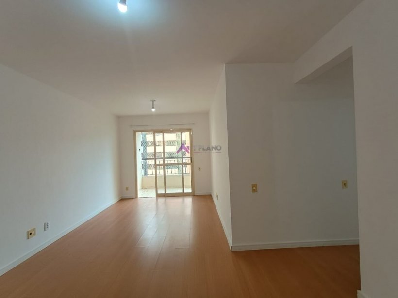PP1714013.jpg