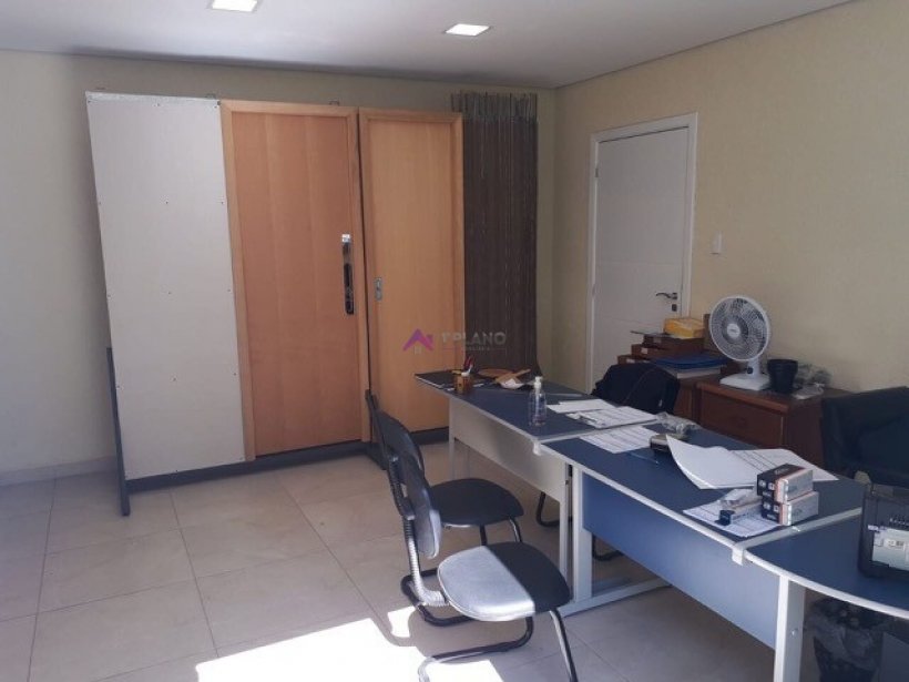 PP1687012.jpg