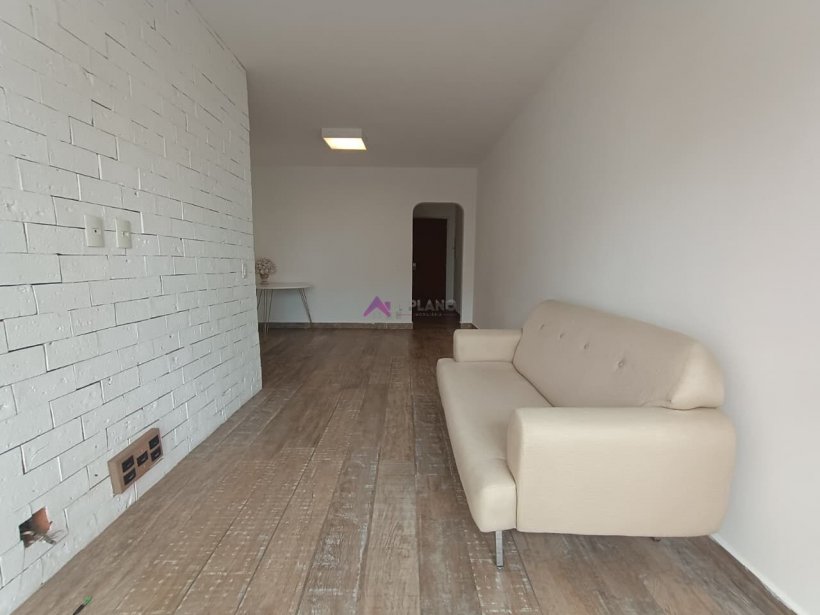 PP1850017.jpg