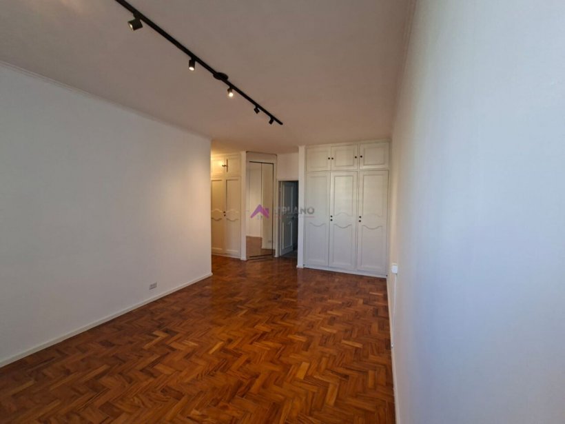PP1756006.jpg