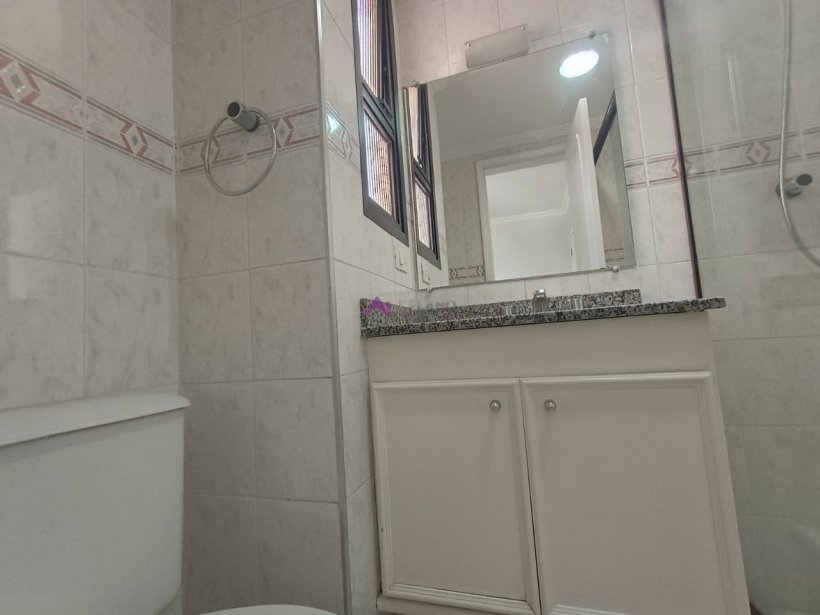 PP1865018.jpg