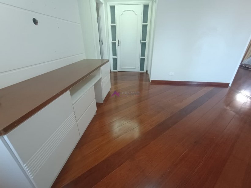 PP1865022.jpg