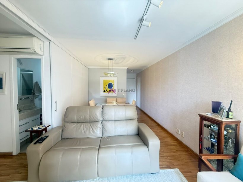 PP1823013.jpg