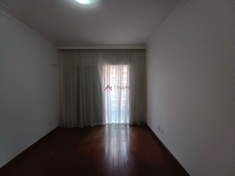 PP1352028.jpg