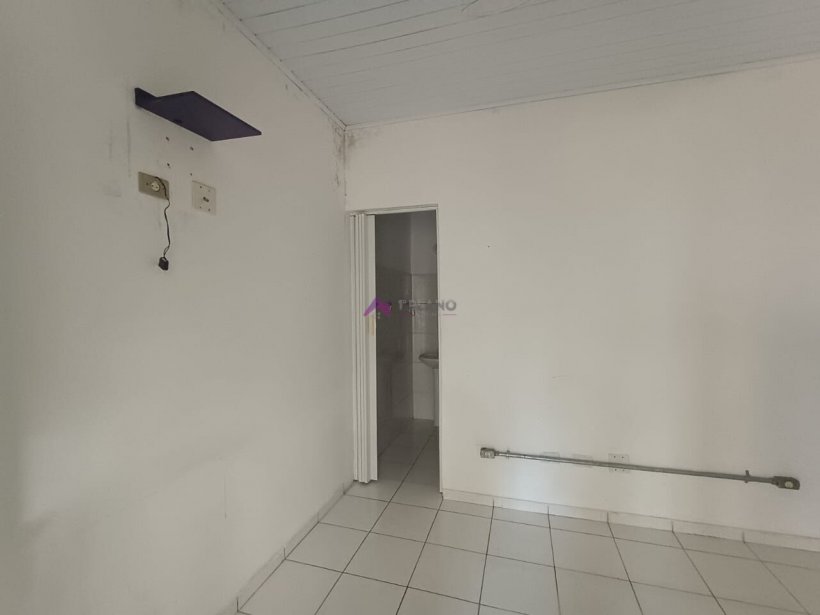 PP1748014.jpg