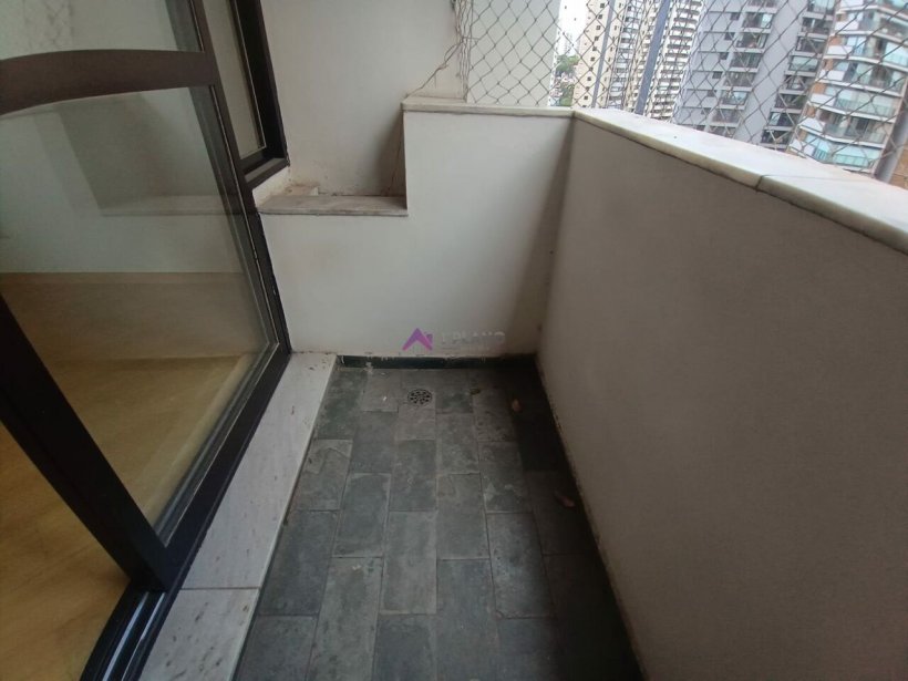 PP1321003.jpg
