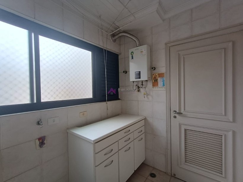 PP1749012.jpg