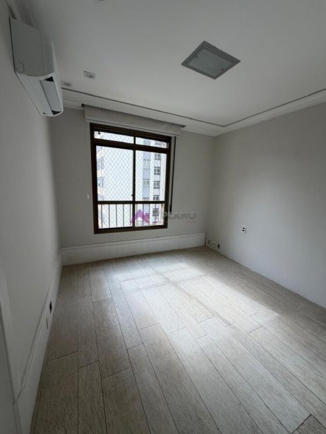 PP1772013.jpg