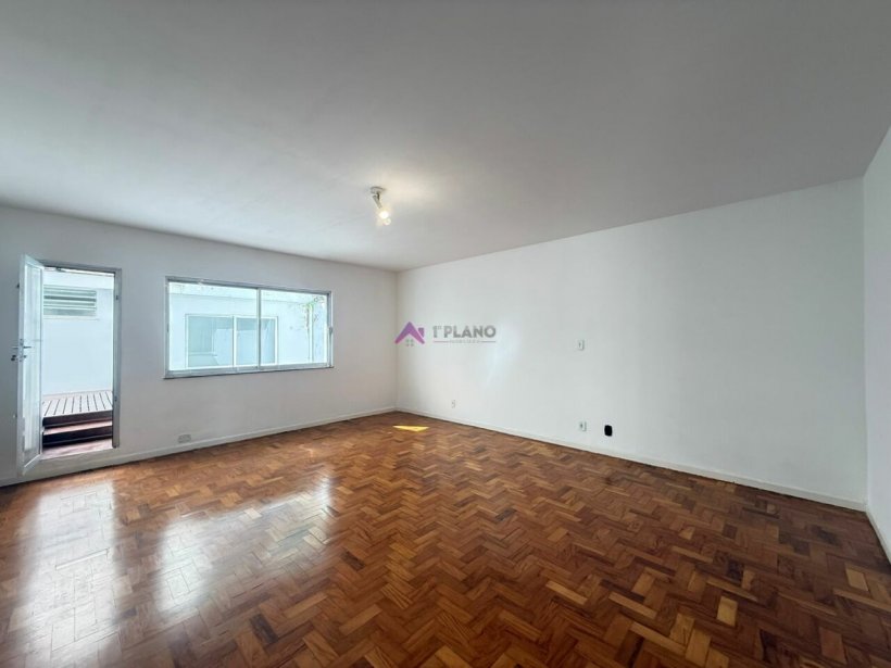 PP1529009.jpg