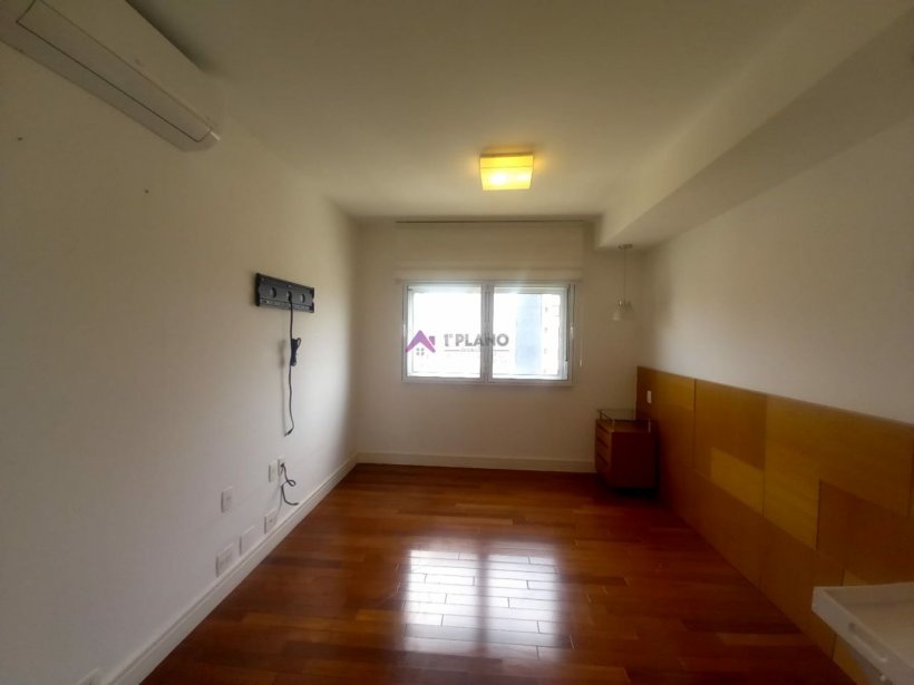PP342002.jpg