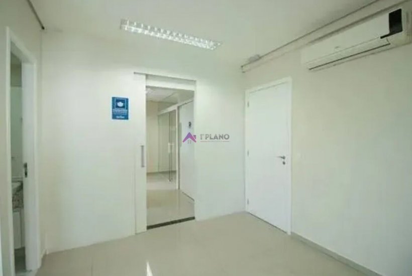 PP1821008.jpg