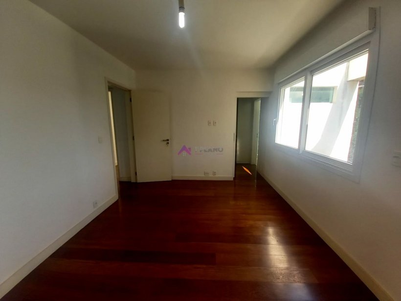 PP283011.jpg