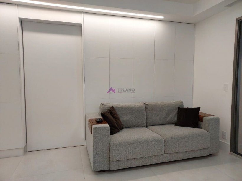 PP1747004.jpg