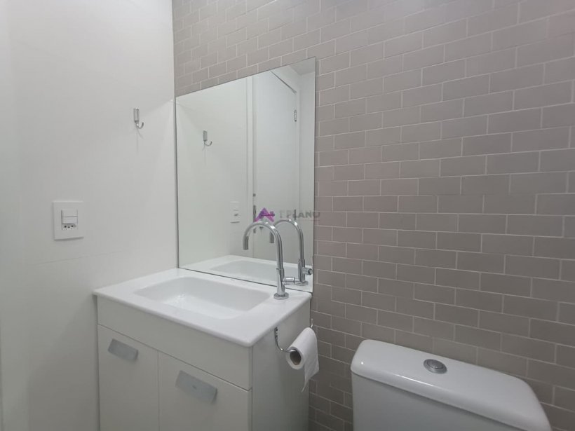 PP1859018.jpg