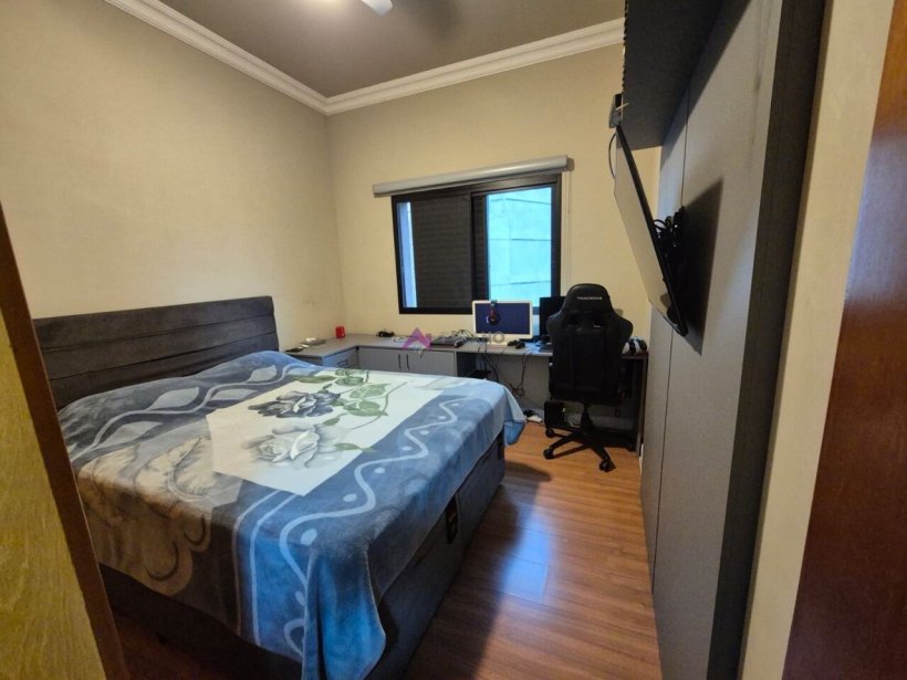 PP1787013.jpg