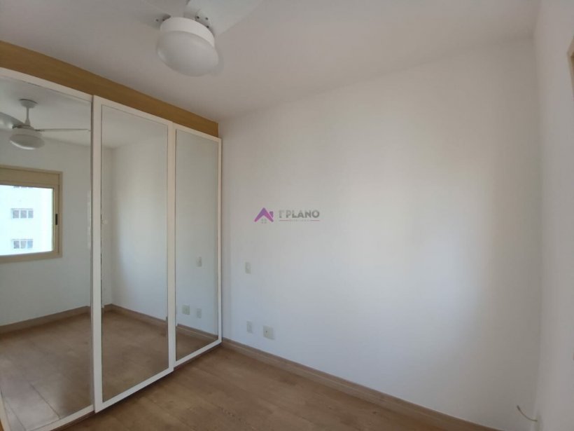 PP146046.jpg