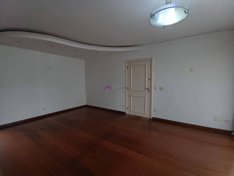 PP1352019.jpg