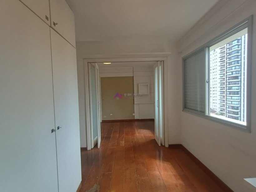 PP1847017.jpg