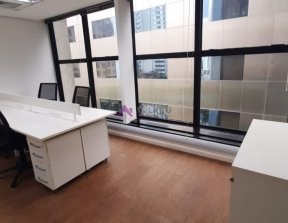PP1815003.jpg