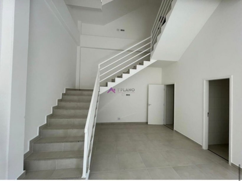 PP1844001.jpg