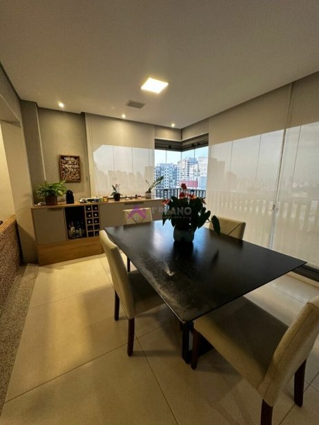 PP745028.jpg