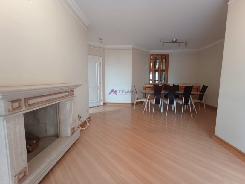 PP1749008.jpg