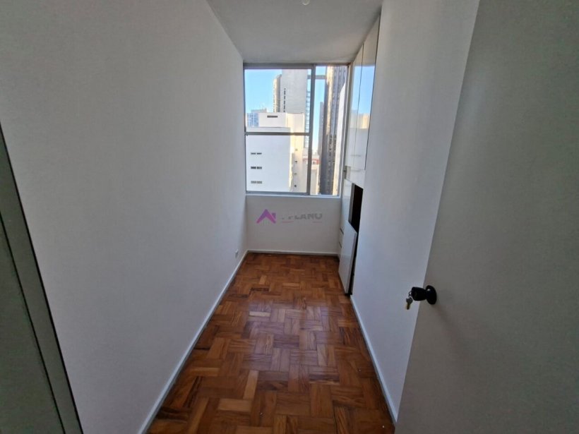 PP1756018.jpg