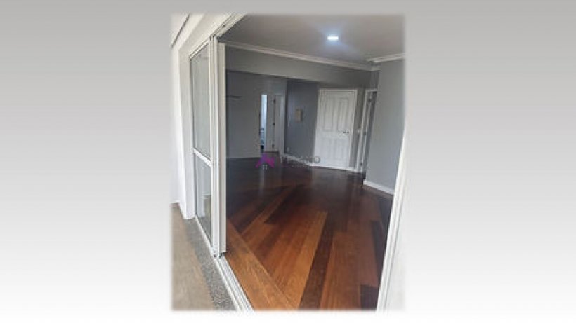 PP1870012.jpg