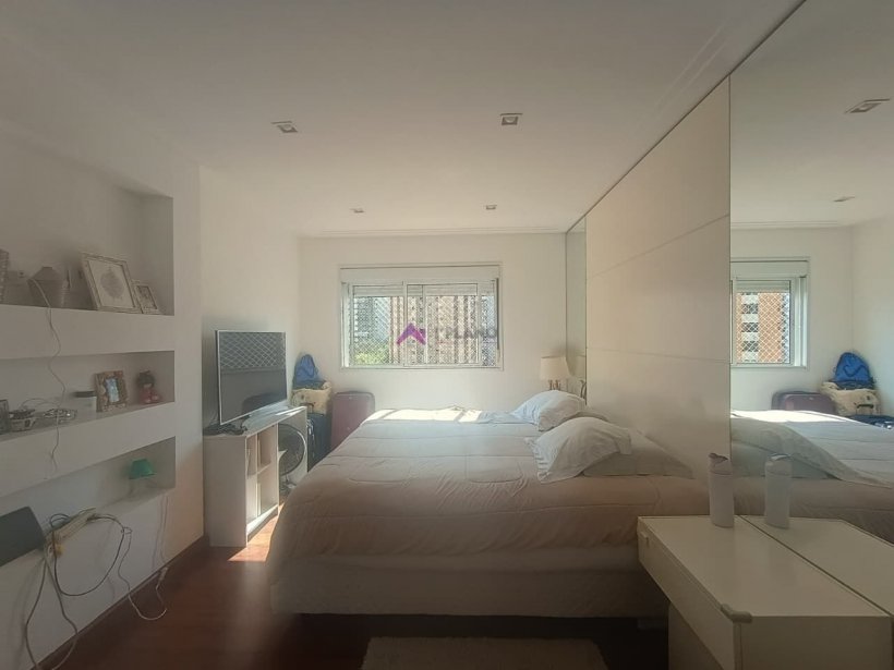 PP1837018.jpg