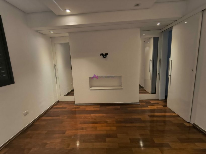 PP1222002.jpg